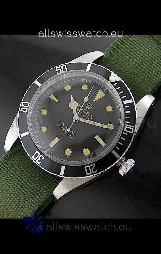 Rolex&nbsp;Submariner Swiss Replica Watch in Domed Crystal Green Nylon Strap