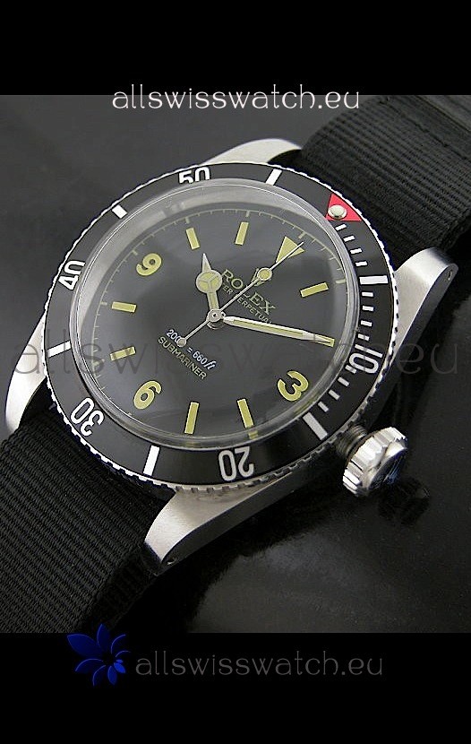 Rolex&nbsp;Submariner Swiss Replica Watch in Domed Crystal and Nylon Strap